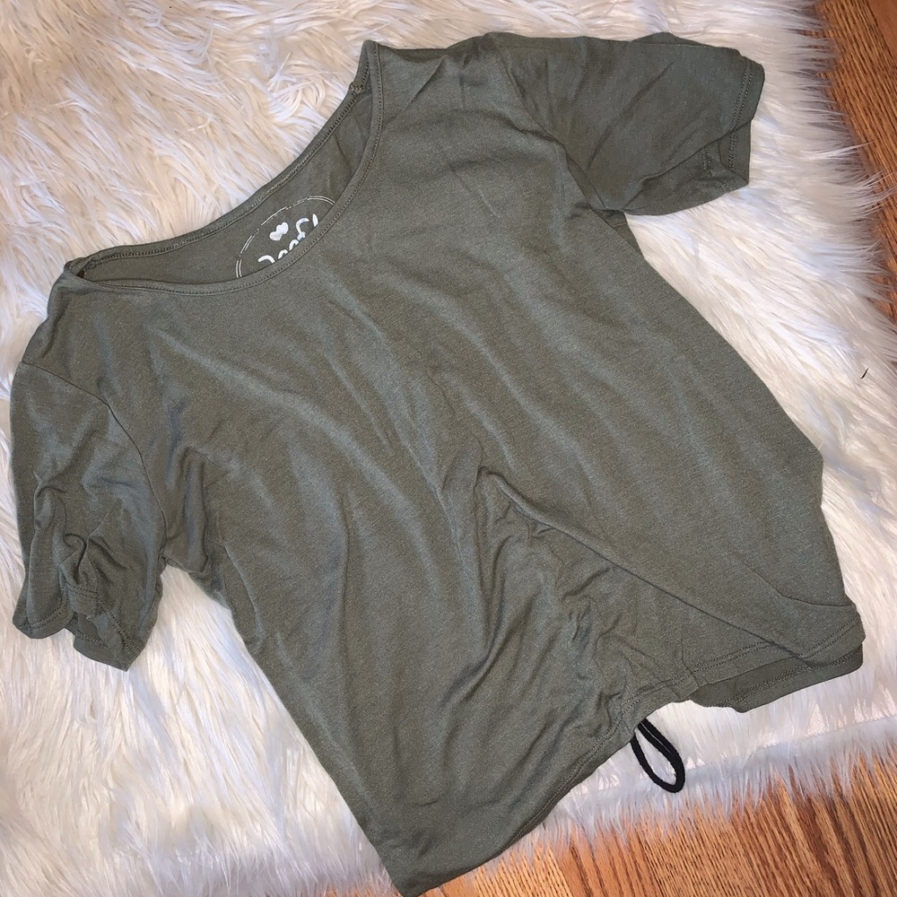 Soft Tee :)